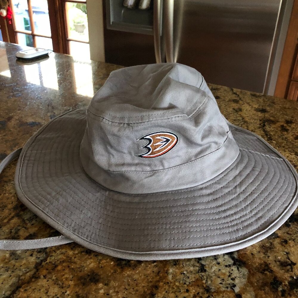 Anaheim Ducks Bucket Hat